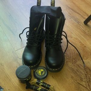 Great Quality Dr Martens.